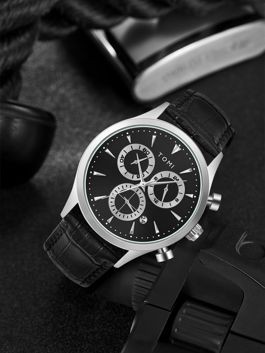 Men's Watch Set Includes a Tie Clip and Cufflinks