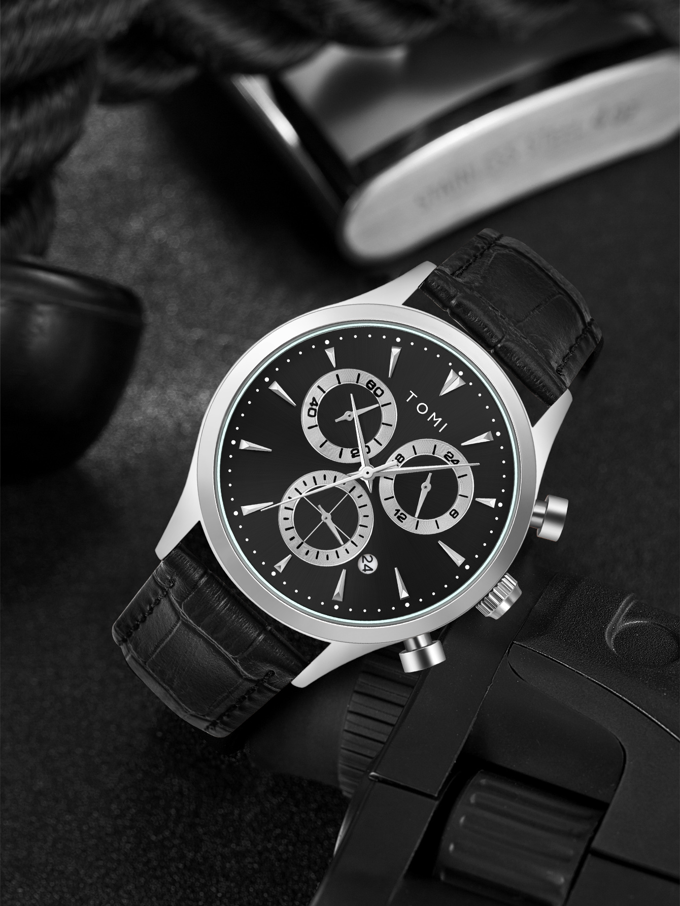 Men's Watch Set Includes a Tie Clip and Cufflinks
