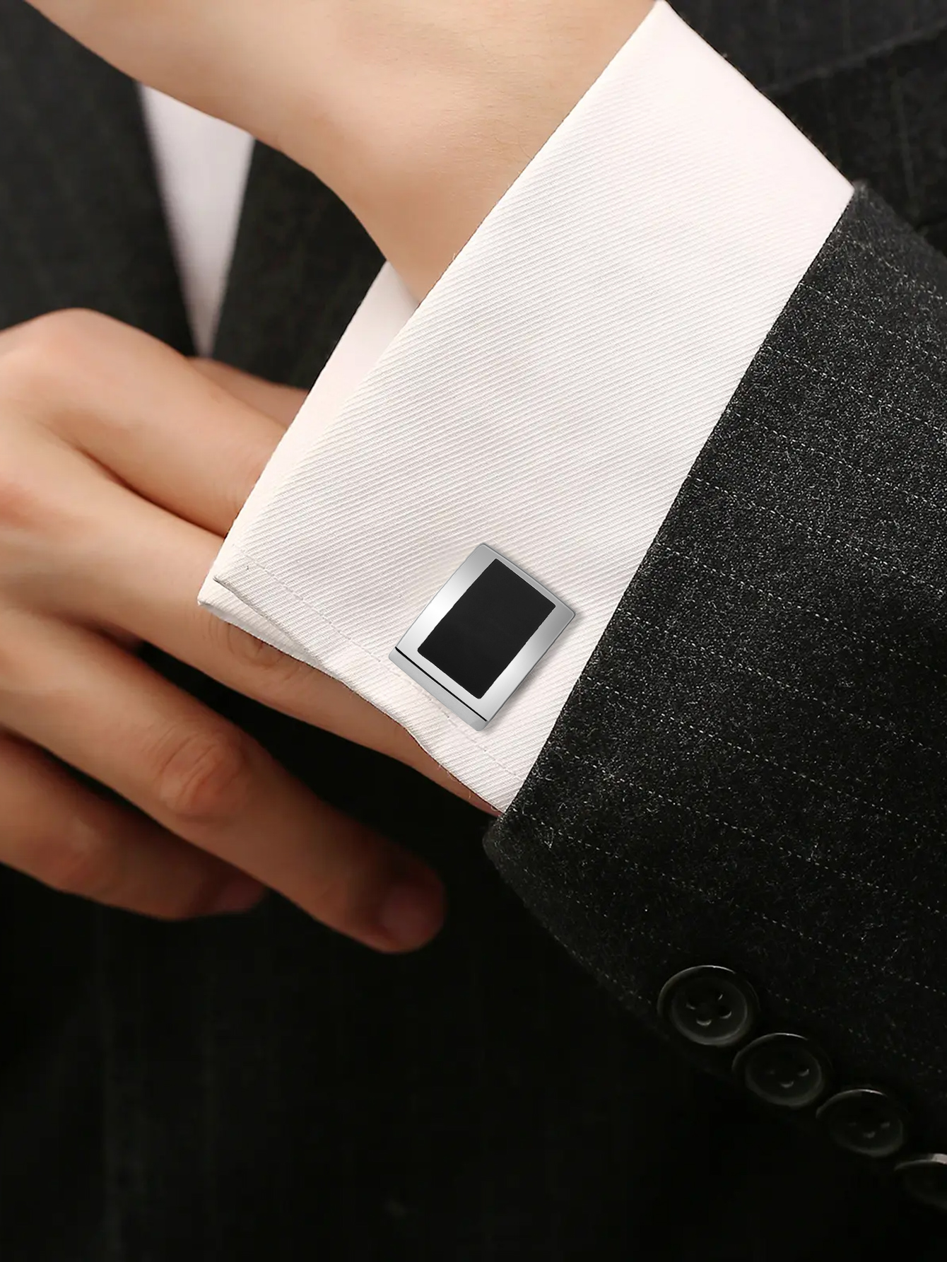 Men's Watch Set Includes a Tie Clip and Cufflinks