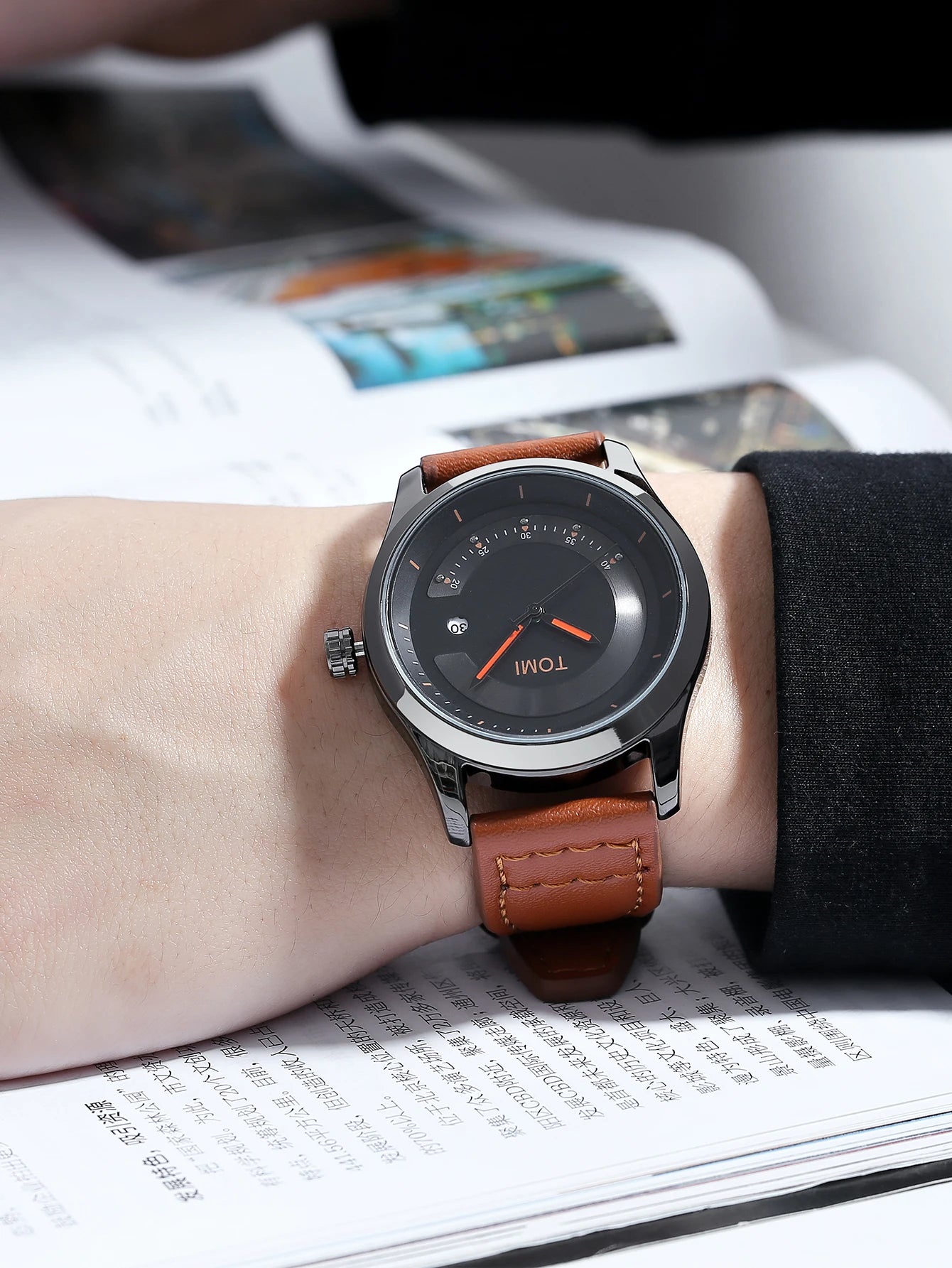 Leisure Fashion Men's Watch Leather Band Calendar Minimalist Men's Quartz Watch High Quality Clock Gift